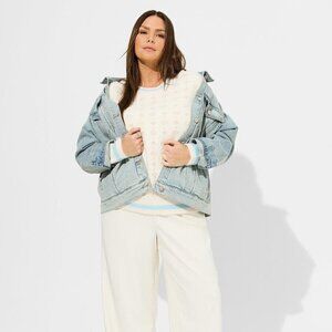 Torrid - Baby Eyelash Lurex Pullover Sweater in Gemmie Motifs Dew / Off-White‌‍‍